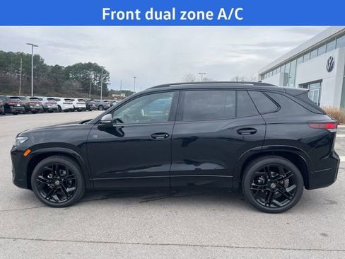 New 2026 Volkswagen Tiguan SE R-Line image 3