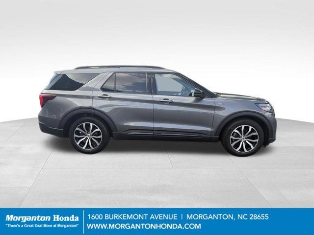 Used 2025 Ford Explorer ST-Line RWD image 8