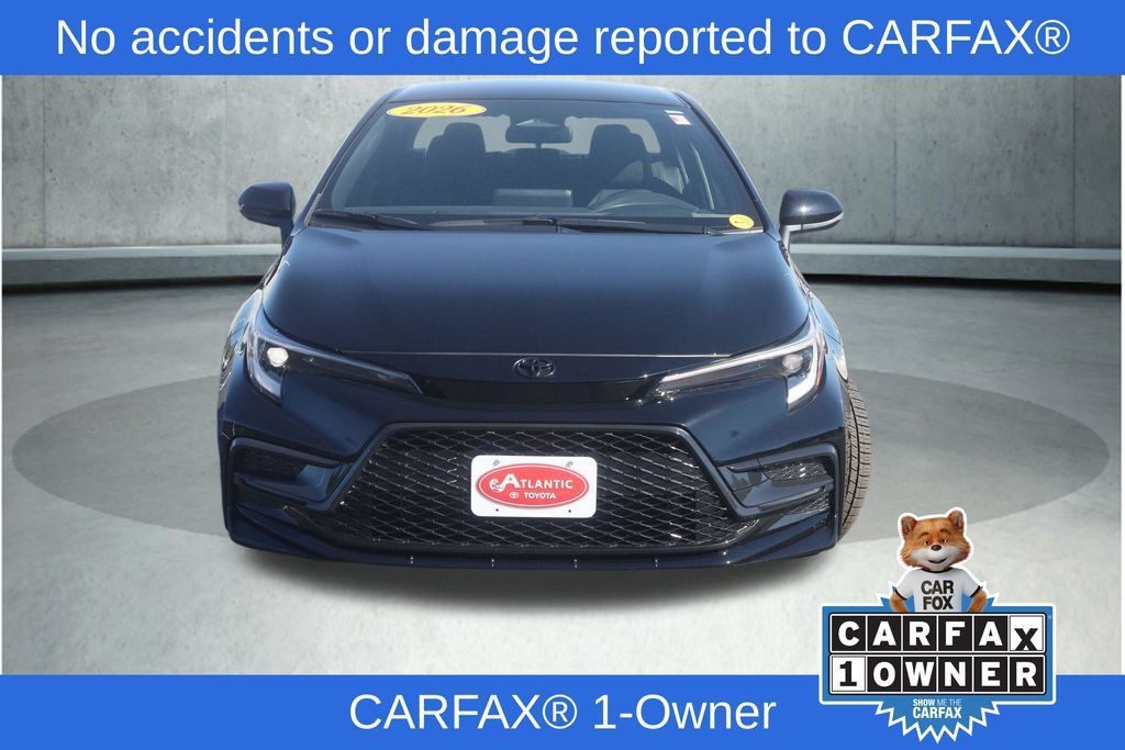 Used 2026 Toyota Corolla SE FWD image 2