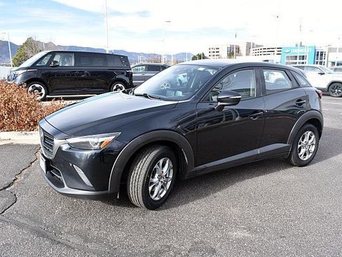 Used 2019 MAZDA CX-3 Sport w/ Sport I-ACTIVSENSE Package image 3
