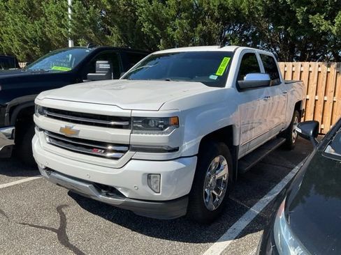 Used 2018 Chevrolet Silverado 1500 LTZ Z71 w/ LTZ Plus Package AWD/4WD image 3