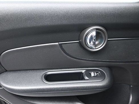 Used 2020 MINI Cooper Clubman S image 15