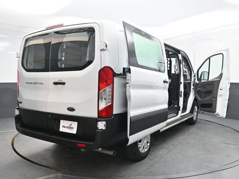 Used 2025 Ford Transit 250 Low Roof w/ Exterior Upgrade Package RWD image 52