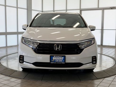 Used 2023 Honda Odyssey EX-L image 3