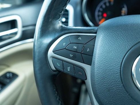 Used 2021 Jeep Grand Cherokee Limited image 20