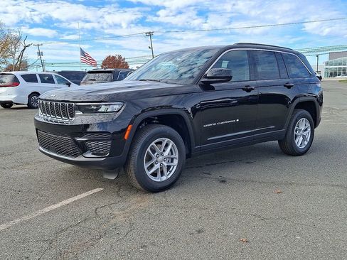 New 2025 Jeep Grand Cherokee Laredo X image 5