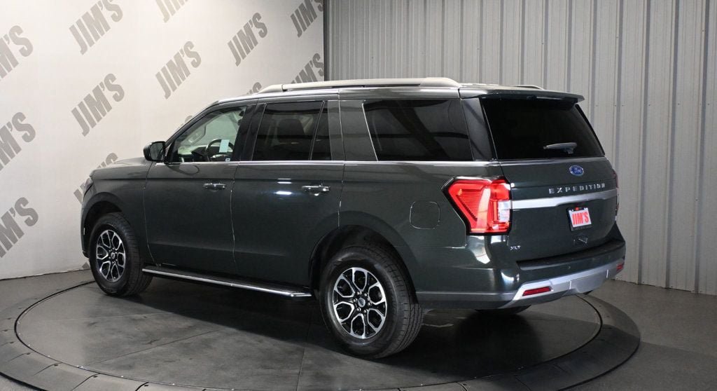 Used 2023 Ford Expedition XLT RWD image 17