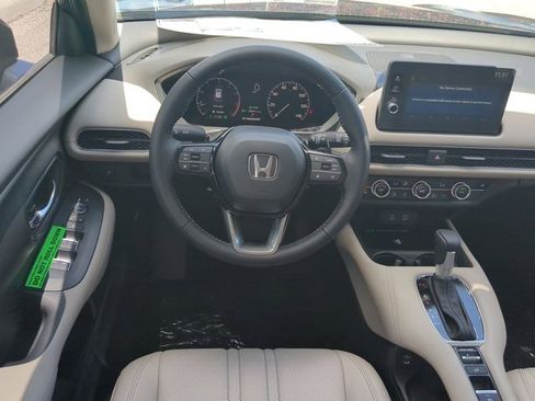 New 2026 Honda HR-V EX-L image 14