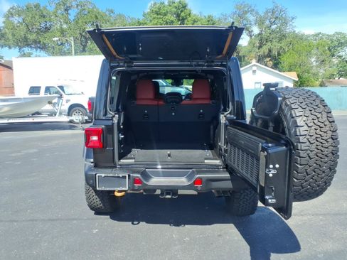 Used 2024 Jeep Wrangler Unlimited Rubicon 392 AWD/4WD image 18