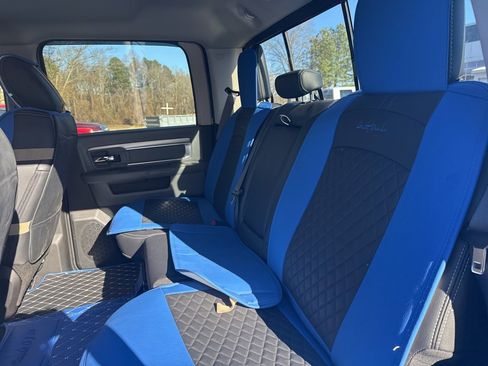 Used 2018 RAM 2500 Big Horn image 11