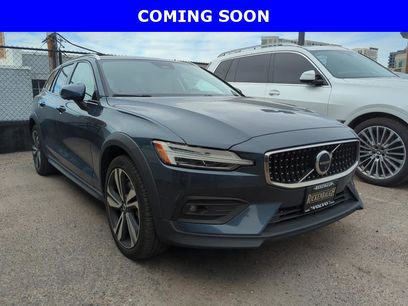 Used 2024 Volvo V60 B5 Cross Country Plus