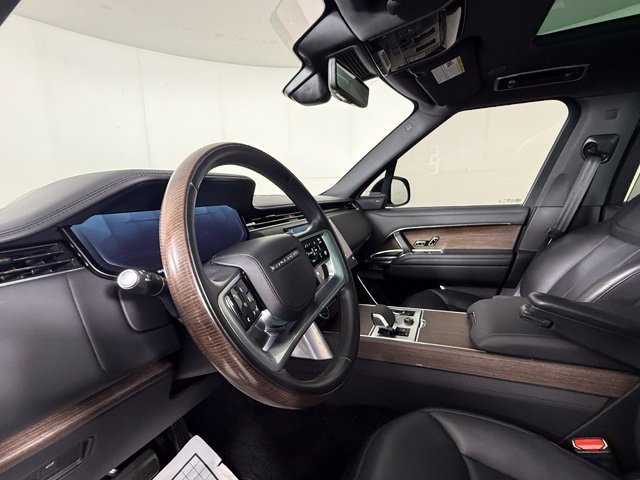 Used 2023 Land Rover Range Rover SE AWD/4WD image 6