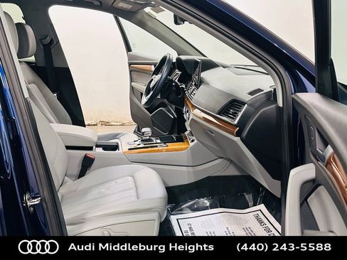 Certified 2023 Audi Q5 2.0T Premium w/ Convenience Package image 10