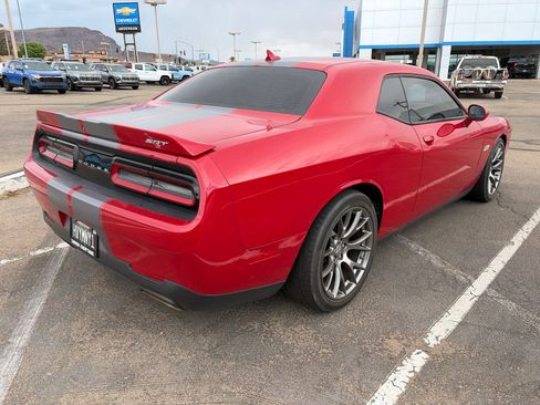 Used 2015 Dodge Challenger SRT w/ Technology Group RWD image 3