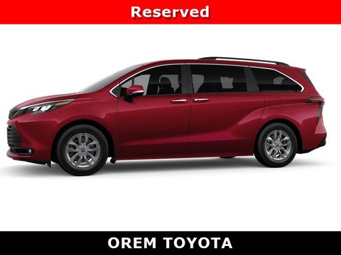 New 2026 Toyota Sienna XLE AWD/4WD image 3