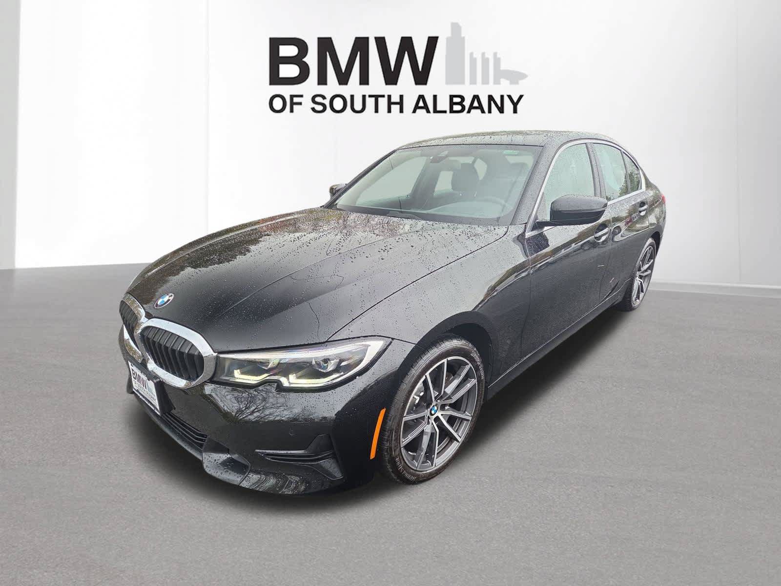Used 2021 BMW 330i xDrive Sedan w/ Premium Package AWD/4WD image 1