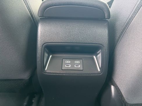 Used 2024 Toyota Corolla LE image 24