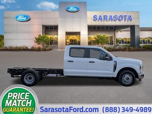 New 2026 Ford F350 XL w/ XL Chrome Package image 1