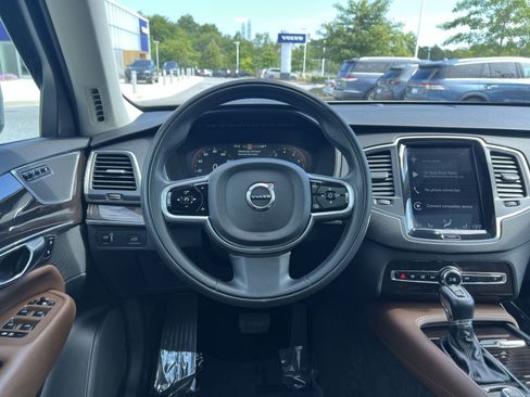 Used 2019 Volvo XC90 T6 Momentum w/ Advanced Package AWD/4WD image 16
