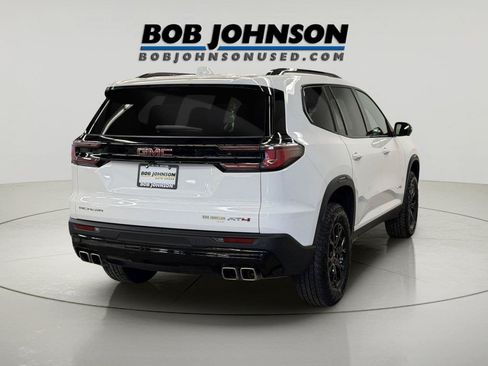 Used 2026 GMC Acadia AT4 w/ Luxury Package AWD/4WD image 10