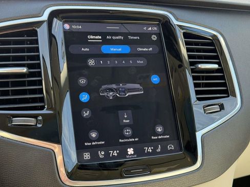 Used 2023 Volvo XC90 B6 Plus w/ Protection Package image 5