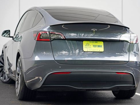 Used 2020 Tesla Model Y Long Range AWD/4WD image 6