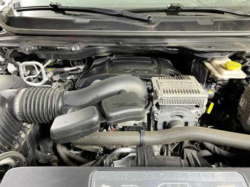 Used 2022 Jeep Wagoneer Series III w/ Premium Group I image 31