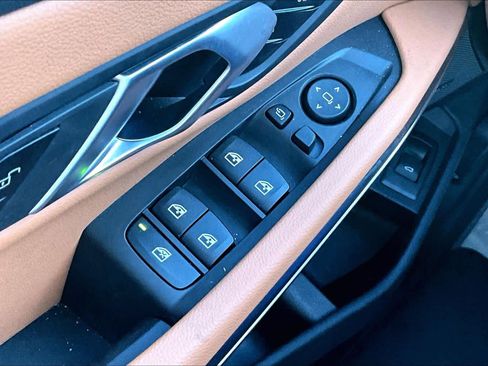 Certified 2025 BMW M340i Sedan image 36