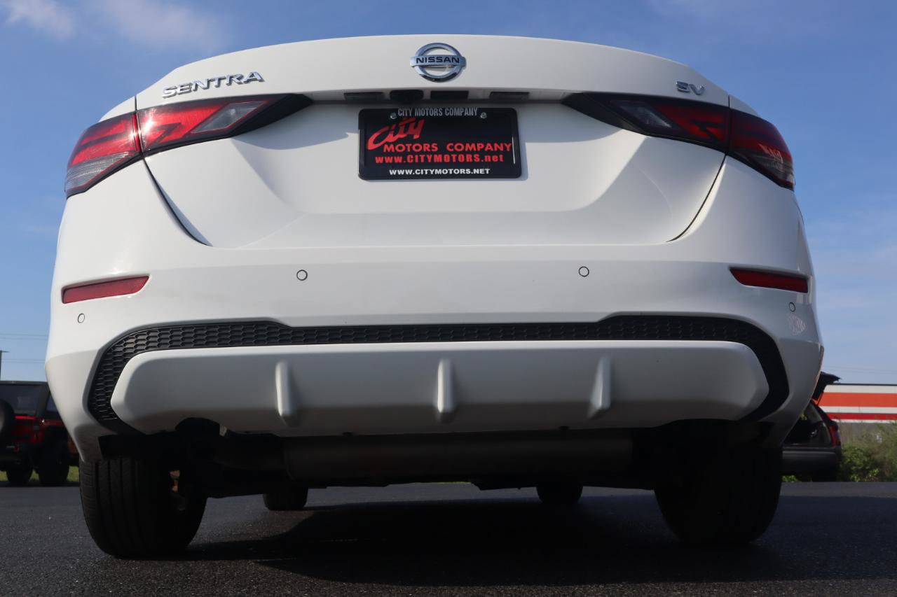 Used 2023 Nissan Sentra SV FWD image 9