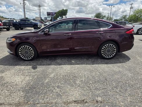 Used 2018 Ford Fusion Titanium image 4