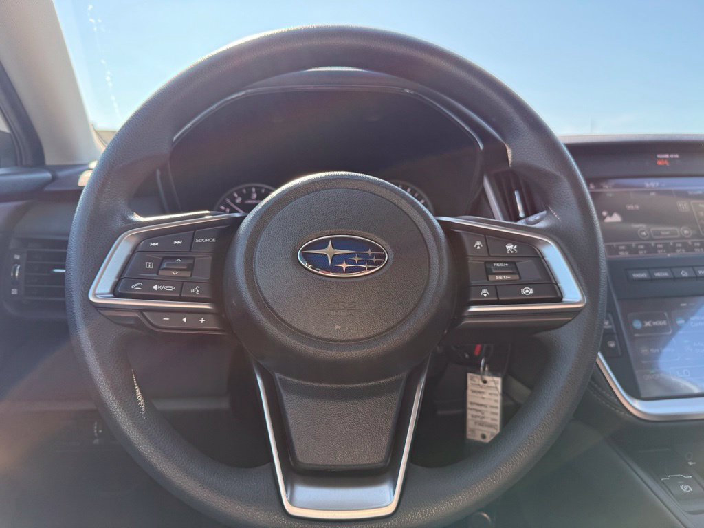 Used 2025 Subaru Outback AWD/4WD image 33