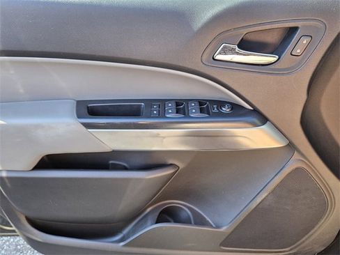 Used 2018 Chevrolet Colorado LT w/ LT Convenience Package image 30