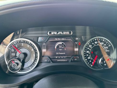 Used 2021 RAM 1500 Big Horn AWD/4WD image 29