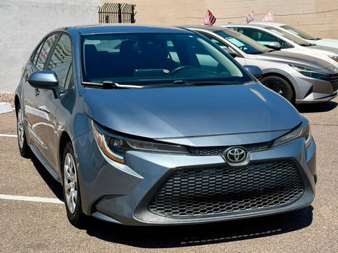 Used 2021 Toyota Corolla LE FWD image 5