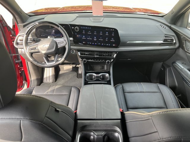 Used 2025 Chevrolet Traverse High Country w/ LPO, Floor Liner Package FWD image 21