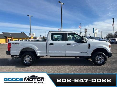 Certified 2022 Ford F250 XL w/ Power Equipment Group image 16