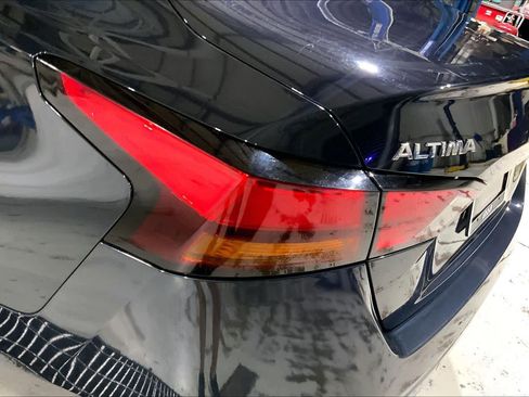 Used 2022 Nissan Altima 2.5 SV image 29