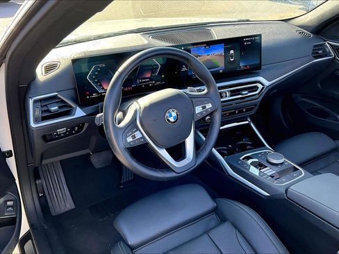 Used 2024 BMW 430i Convertible w/ Convenience Package image 17