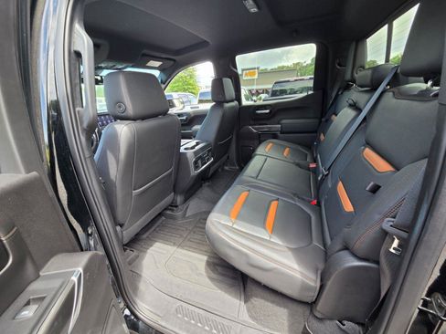 Used 2019 GMC Sierra 1500 AT4 w/ AT4 Premium Package AWD/4WD image 10