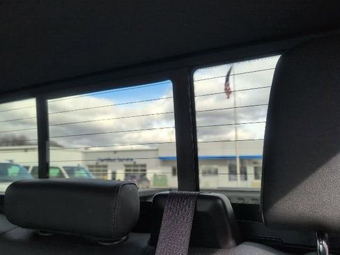 Used 2023 Chevrolet Silverado 1500 LTZ w/ LTZ Premium Package image 34