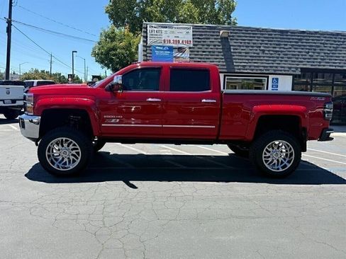 Used 2015 Chevrolet Silverado 2500 LTZ w/ Duramax Plus Package AWD/4WD image 8