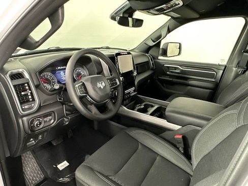 New 2026 RAM 1500 4x4 Crew Cab image 20