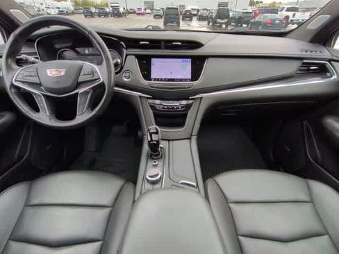 Used 2023 Cadillac XT5 Premium Luxury AWD/4WD image 15