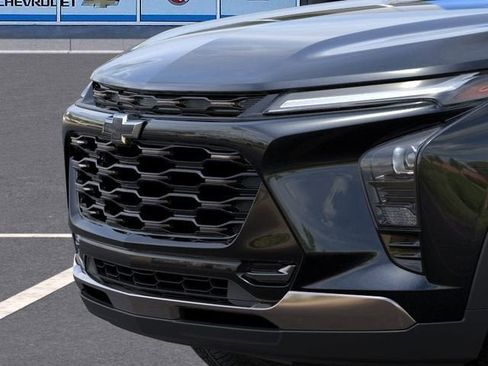 New 2026 Chevrolet Trax ACTIV w/ Sunroof Package FWD image 13