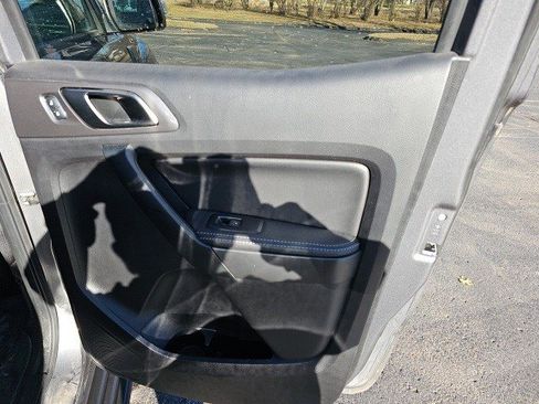 Used 2021 Ford Ranger Lariat w/ Equipment Group 501A High image 17