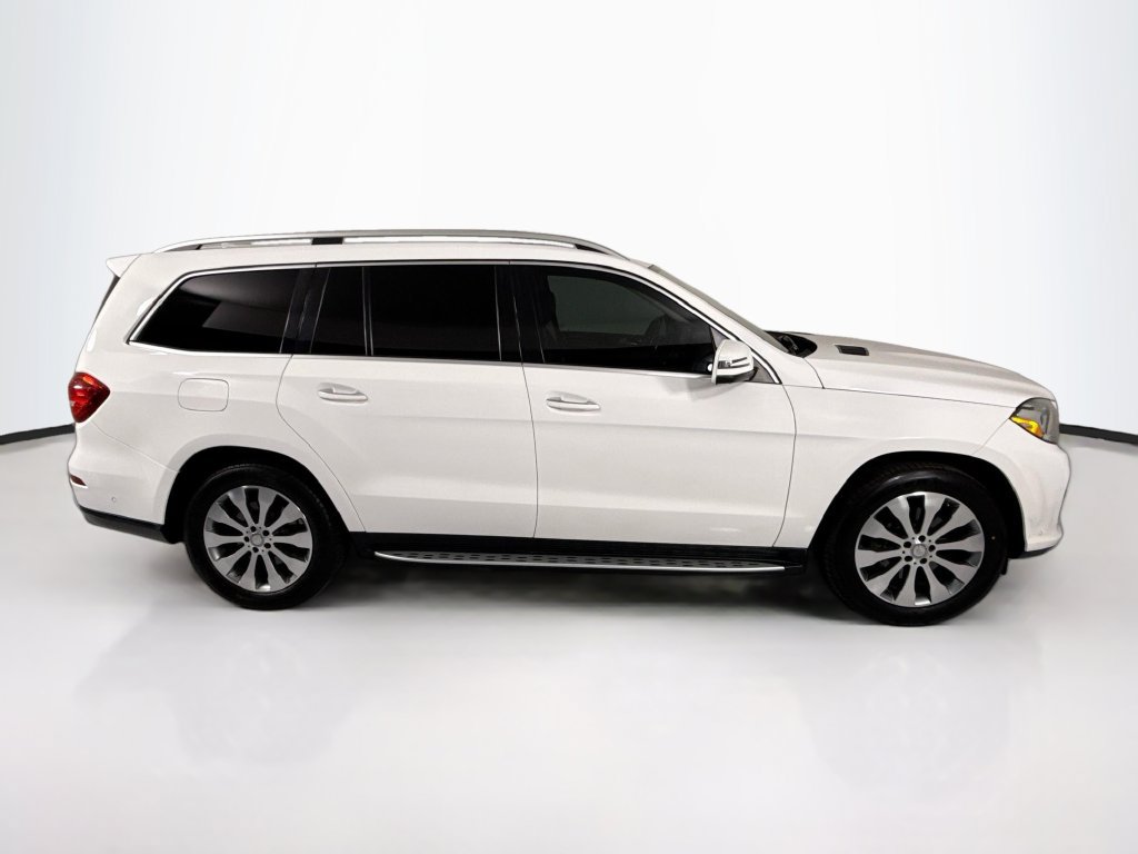 Used 2017 Mercedes-Benz GLS 450 4MATIC image 4