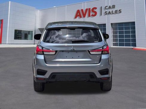 Used 2025 Mitsubishi Outlander Sport AWD image 7