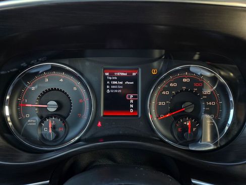 Used 2014 Dodge Charger R/T image 18