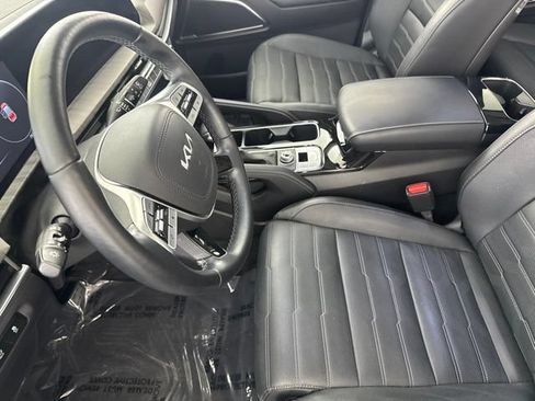 Certified 2024 Kia Telluride SX Prestige AWD/4WD image 22