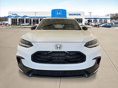 New 2026 Honda HR-V Sport image 8